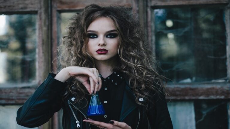 gothic makeup looks